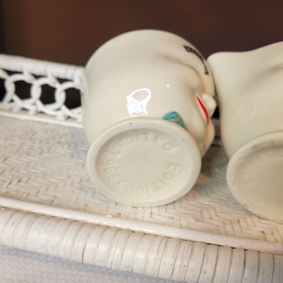 Vintage Baileys Winking Face Creamer & Sugar Set – 1990s - Picture 8 of 9